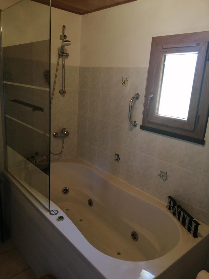 Holli Cottage - Charming 2 Bedrooms With Terrace. Saint-Avit-Rivière 외부 사진